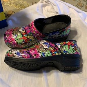 Clogs